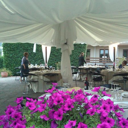 Sotto Il Cielo Hotel Pignola Buitenkant foto